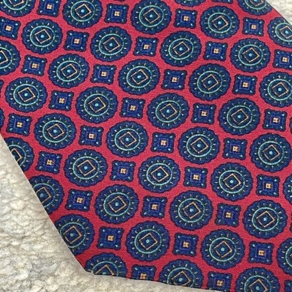 Ungaro Paris Handmade in Spain Silk Neck Tie Business Formal Party Geometric - Picture 2 of 10